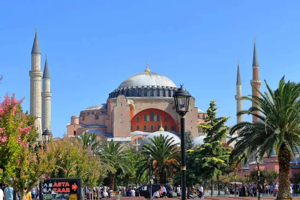 Hagia Sophia mosque with travelers taking photos