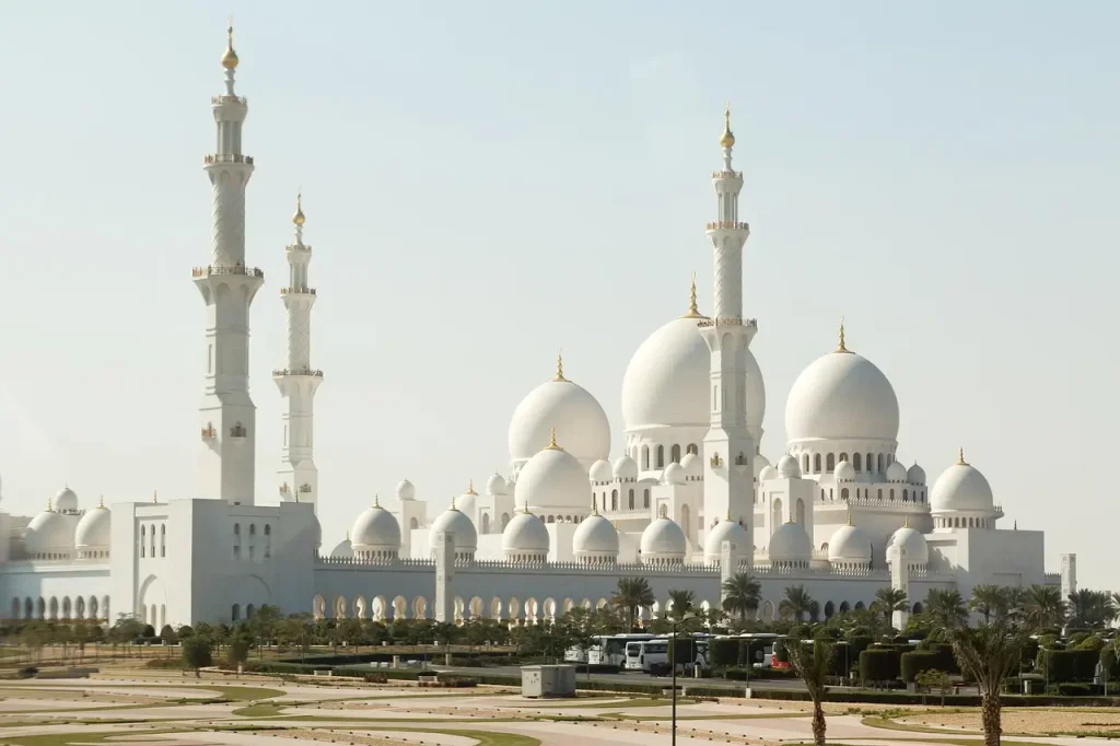Sheikh Zayed Grand Mosque in Abu Dhabi 