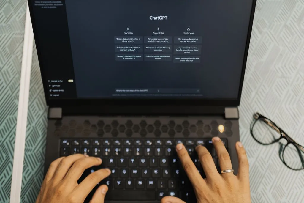 ChatGPT productivity prompts for executive assistant